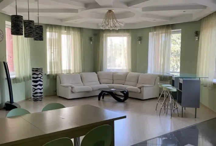 Минск, Стариновская улица, 15, 3 комн.