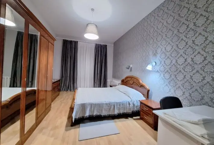 Минск, улица Свердлова, 26, 2 комн.