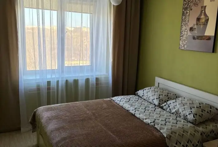 Минск, улица Славинского, 37, 1 комн.