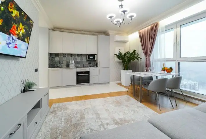 Минск, улица Франциска Скорины, 5, 3 комн.